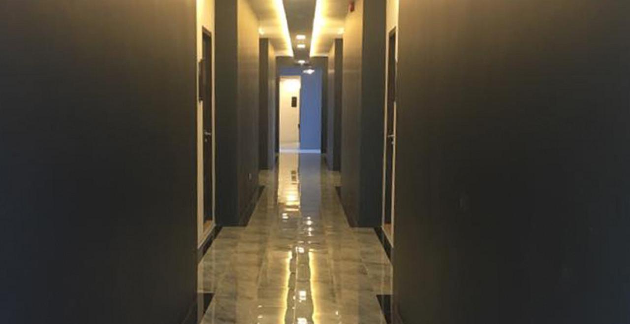 Baitong Hotel Tachileik Extérieur photo